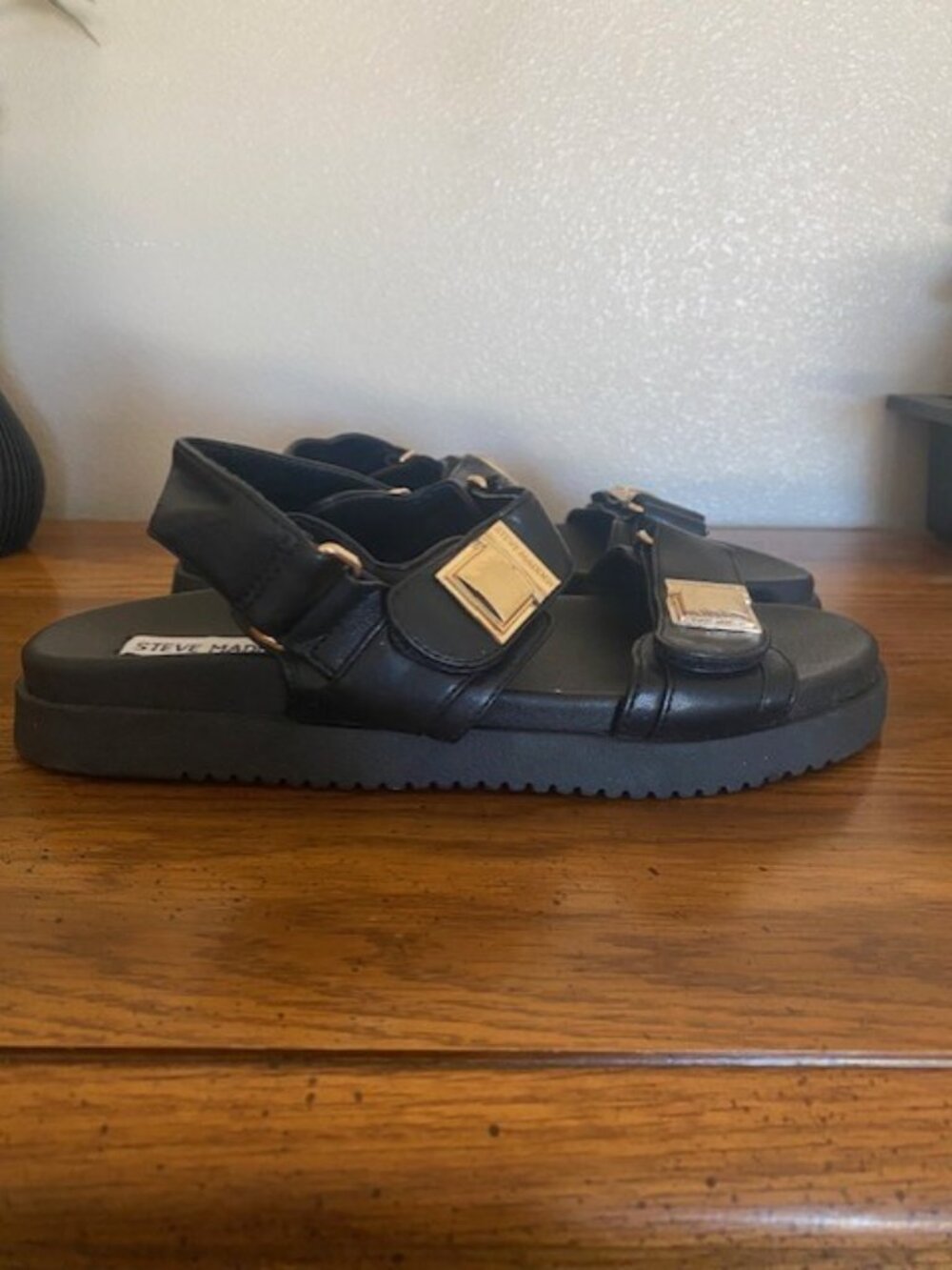 Steve Madden sandals